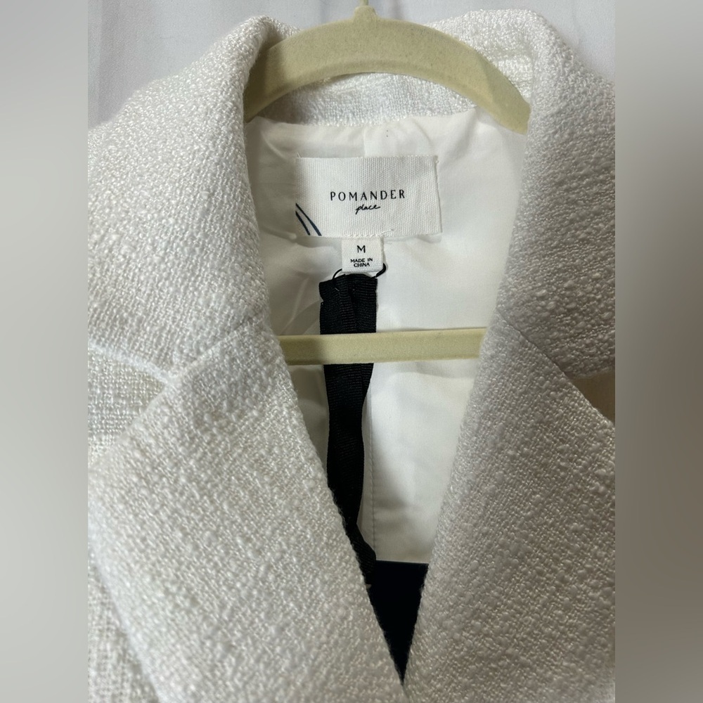 Tuckernuck Pomander Place White Tweed Campbell Romper NWT New With Tag Size M - Picture 3 of 3